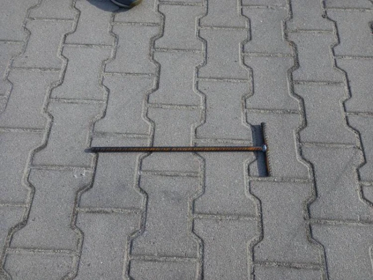szpila-do-wspornika.jpg